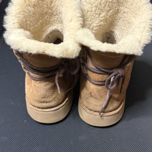 UGG Australia Naiyah Ankle Boot Tan Suede Sheepskin Lace Up Heel 1020144 Sz 7 - Picture 3 of 9